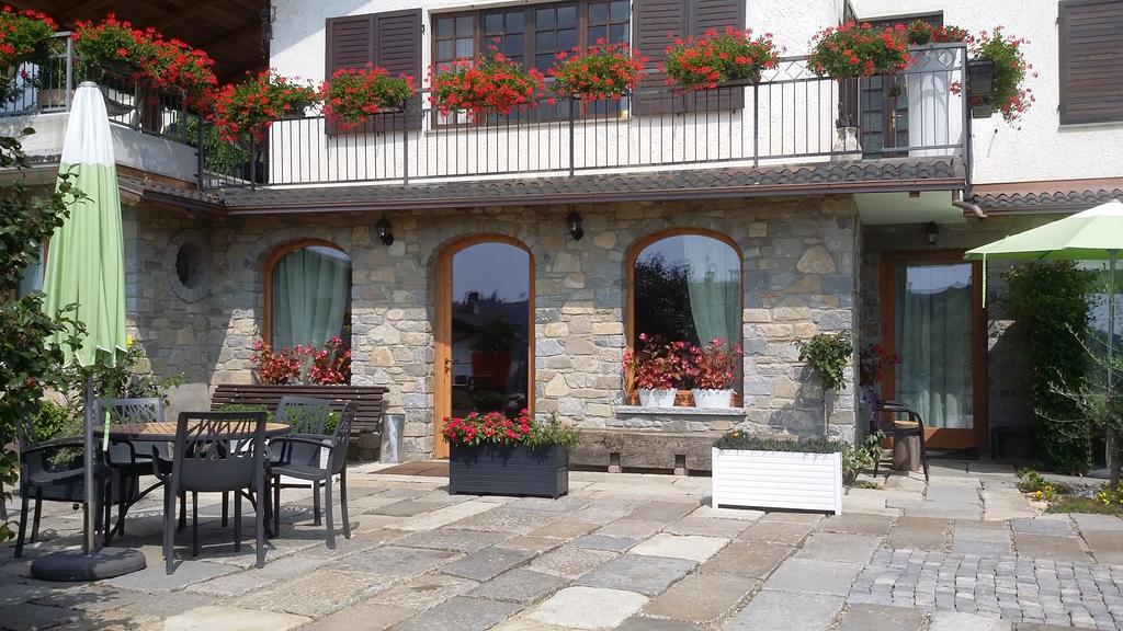 Hotel La Stella delle Alpi Vico Canavese Esterno foto
